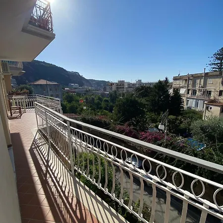 Dea Apartamento *